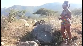 Dirtydognam-  Zulu woman