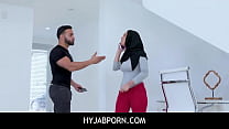 HyjabPorn  -  Fucking my stepbro in HIJAB, kinky isn't it? - Jezebeth